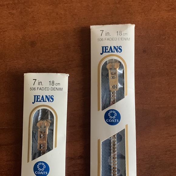 7 inch Metal Zipper for Jeans Faded Denim Color New in Package 2 Pack - Picture 2 of 2